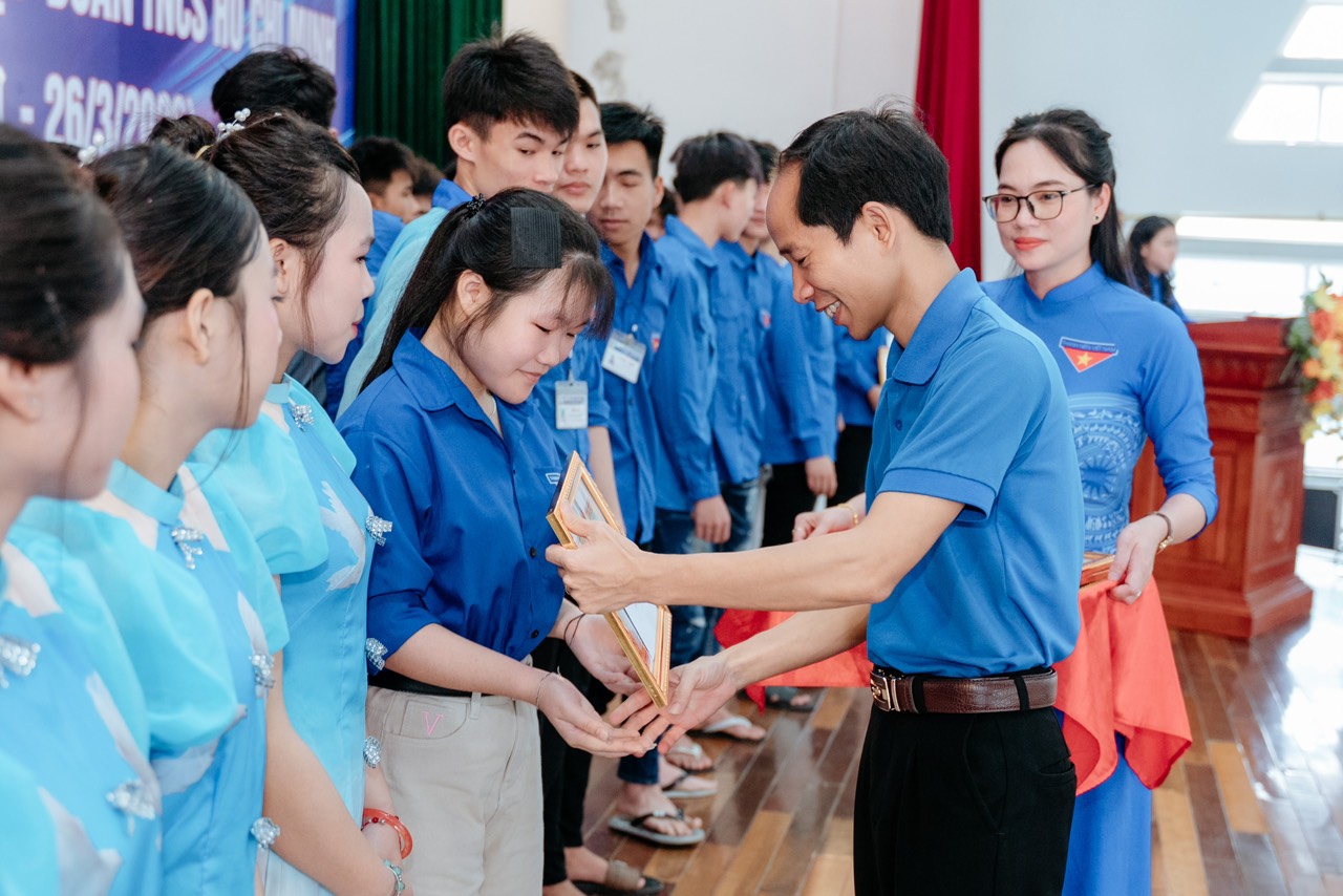 z7665470553705 a5e7094c7333b1581cb07bdcba3dc07a